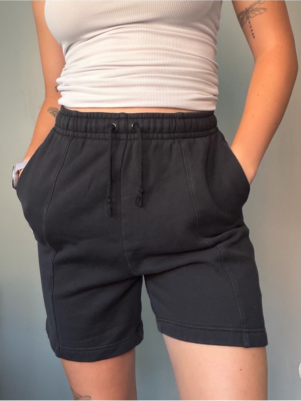 Nike Sportswear Essential High Rise Fleece Shorts XS - Picture 5 of 7